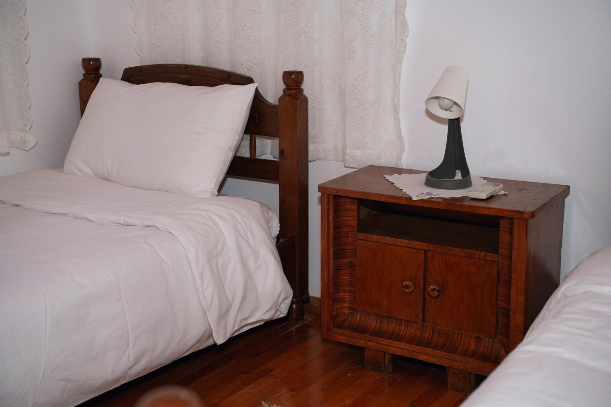 Emblematic House Apartment 2 Gjirokaster Bagian luar foto